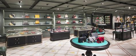 gucci hong kong airport|Gucci hk official site.